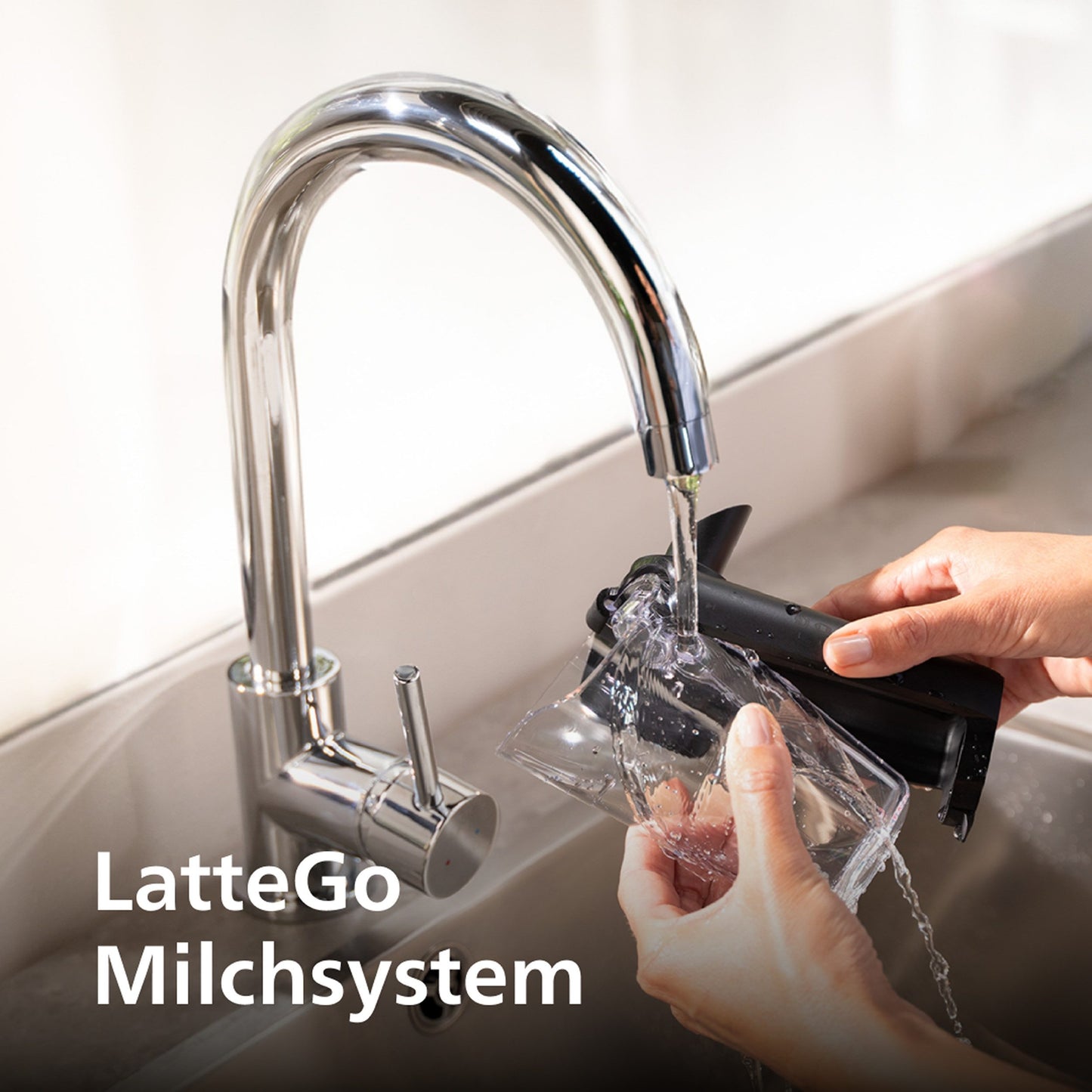 Series 5400 EP5443/70 Espressomaschine, LatteGo Milchsystem, AquaClean Filter, 12 Kaffeespezialitäten und 4 Benutzerprofilen - Weiß/Roségold